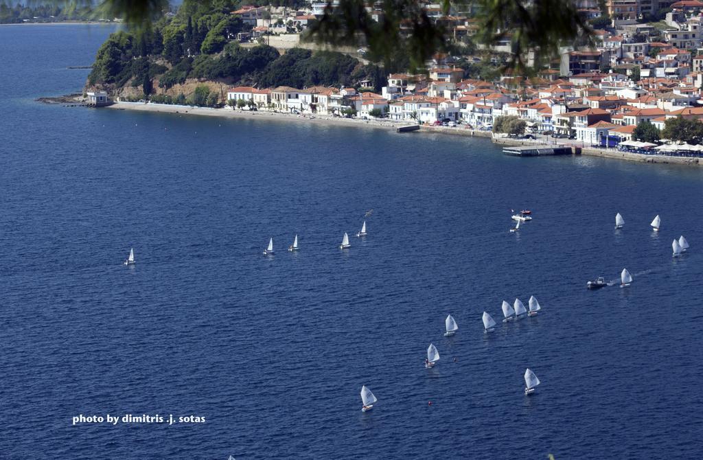 Vateri Límni Exterior foto