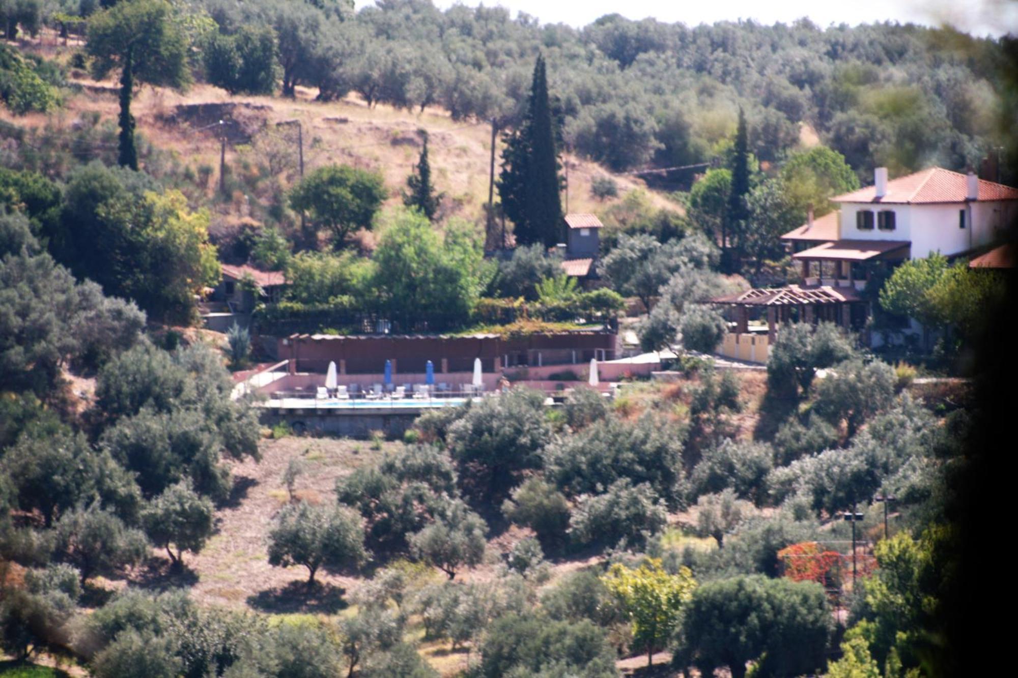 Vateri Límni Exterior foto