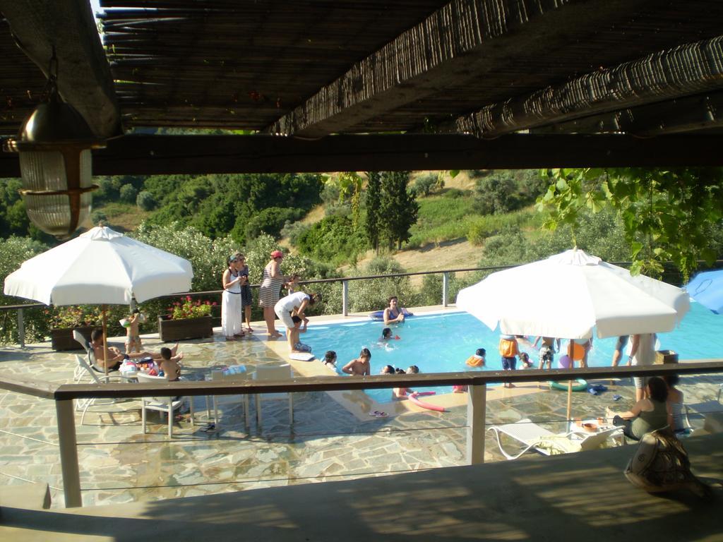 Vateri Límni Exterior foto